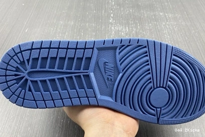 186 1863 Mystic Low OG CZ0790- 1 Jordan Navy Soft Retro 0703